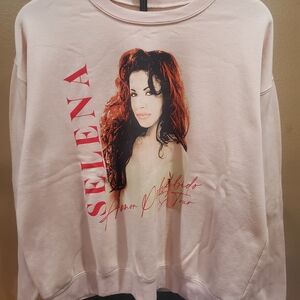 Selena Graphic Sweatshirt